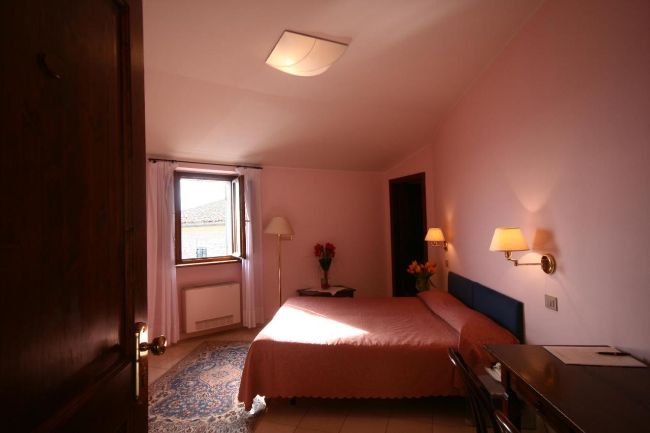 Casa Oliva Albergo Diffuso Bargni المظهر الخارجي الصورة