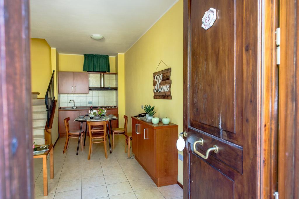 Casa Oliva Albergo Diffuso Bargni المظهر الخارجي الصورة